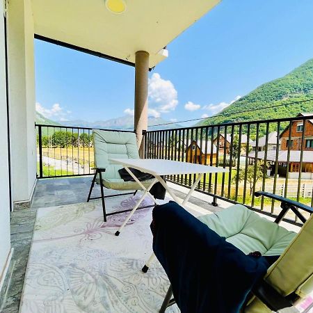 A Breath Of Fresh Air Bed and Breakfast Gusinje Buitenkant foto