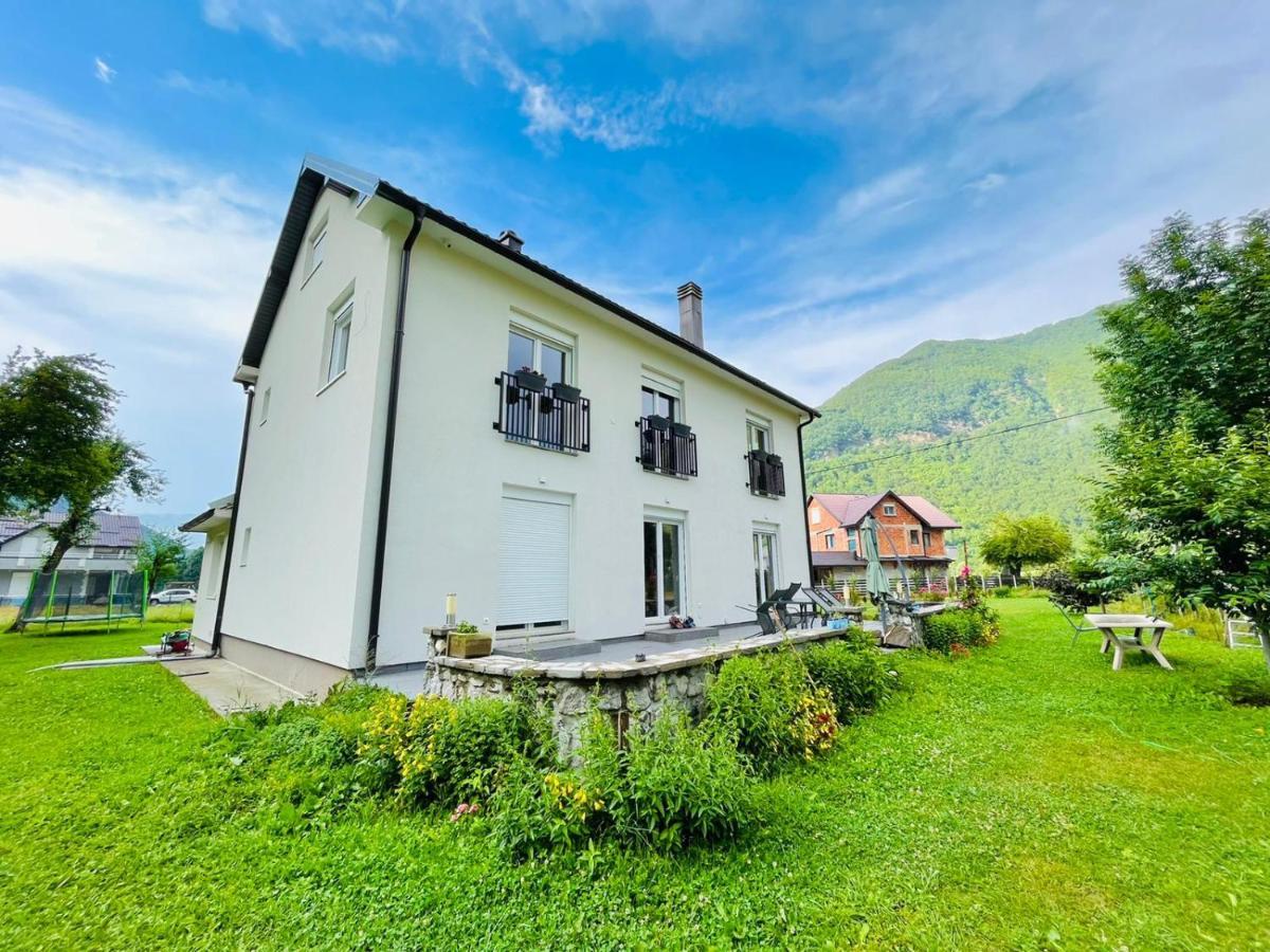 A Breath Of Fresh Air Bed and Breakfast Gusinje Buitenkant foto