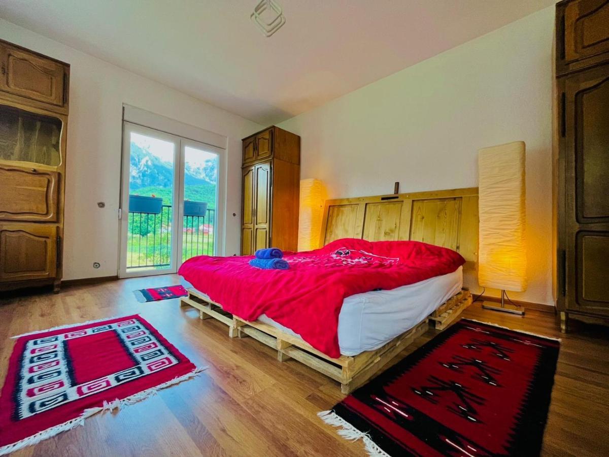 A Breath Of Fresh Air Bed and Breakfast Gusinje Buitenkant foto